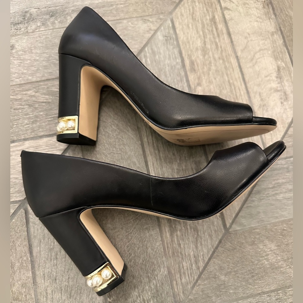 Karl Lagerfeld Elegant Black Heels, NWOT